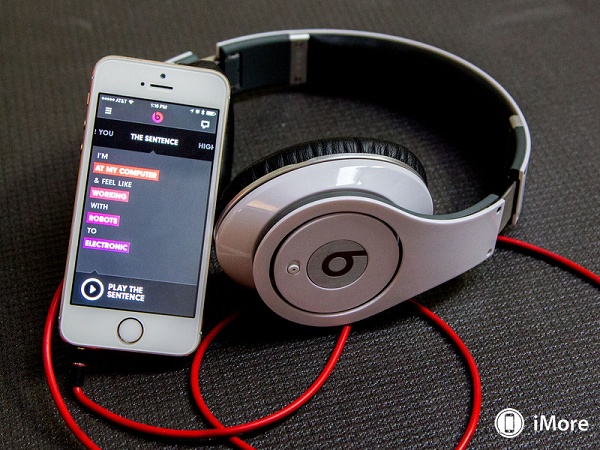 Imagem mostra a fusão entre a Apple e o serviço de streaming Beats Music