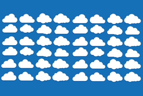 várias nuvens